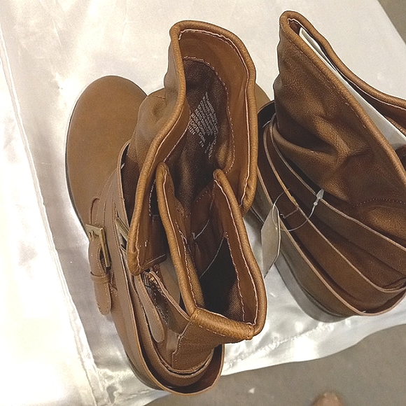 Western Moto Boot Pull On Mid Calf Wrap-around Strap with a Buckle Casual Comfy - Picture 7 of 15